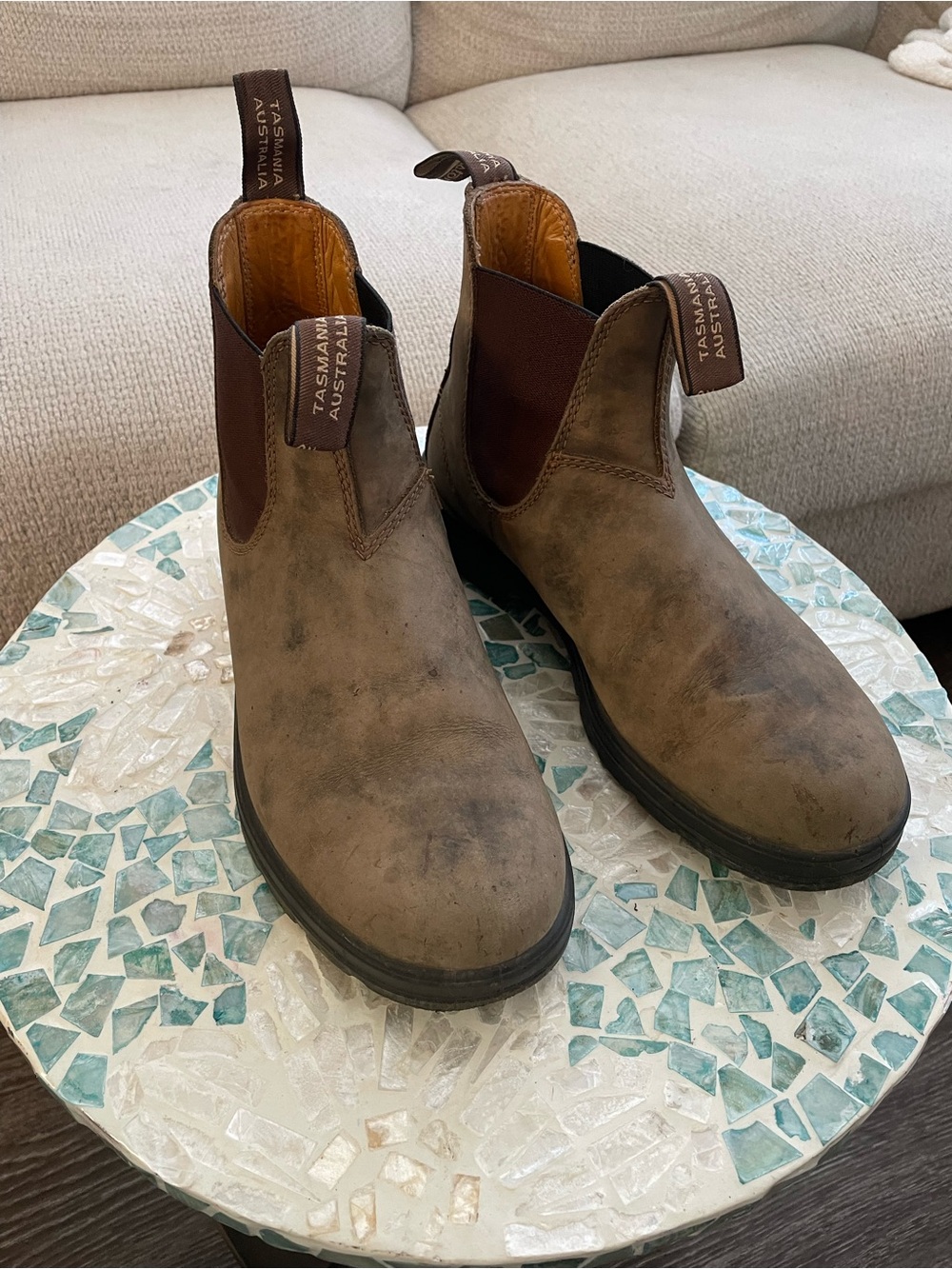 Blundstone rustic brown boots